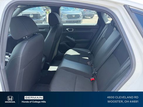 Used 2024 Honda Civic Sport image 12