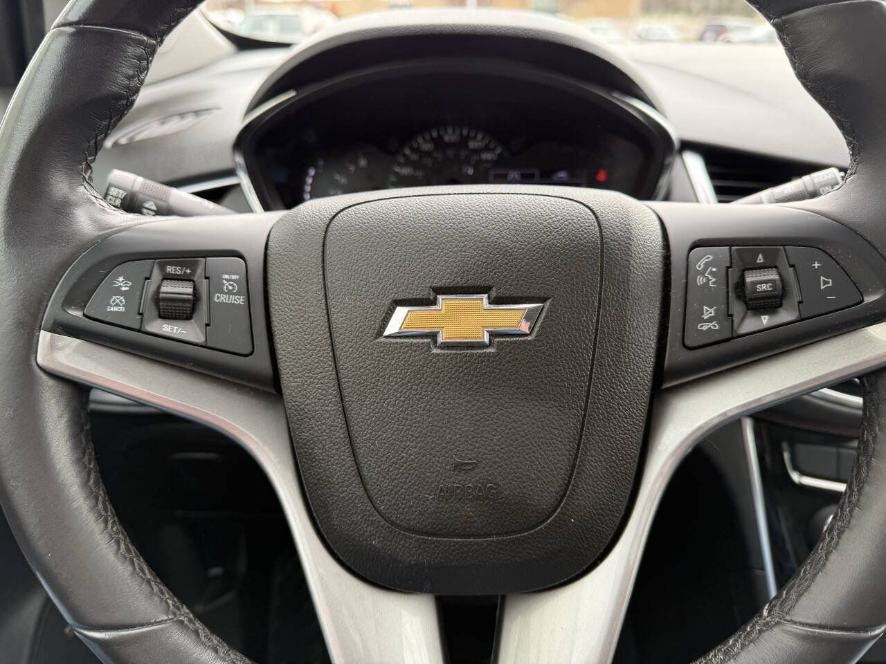 Used 2020 Chevrolet Trax Premier AWD/4WD image 21