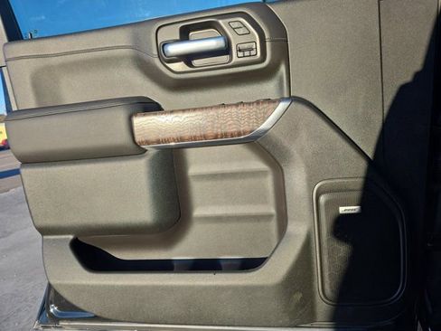 Used 2022 GMC Sierra 2500 Denali w/ Denali Ultimate Package image 26