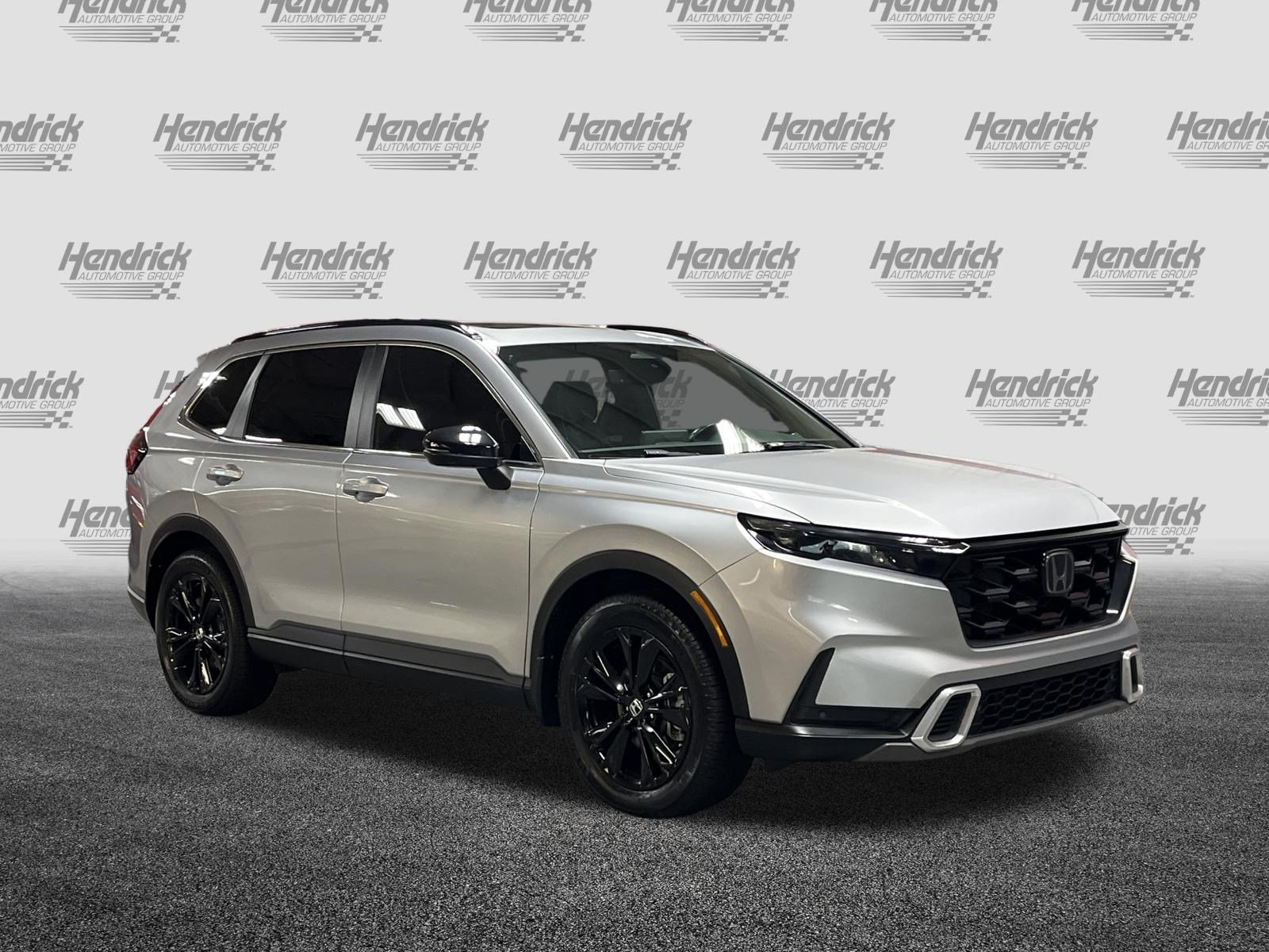 Used 2023 Honda CR-V Sport Touring image 2