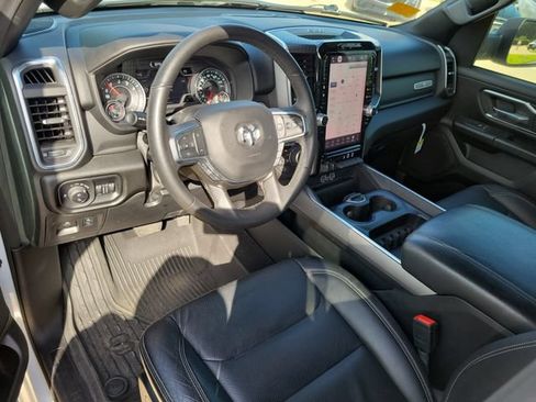Used 2025 RAM 1500 Lone Star AWD/4WD image 4