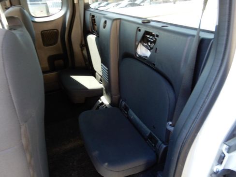 Used 2024 Nissan Frontier S w/ Technology Package AWD/4WD image 11