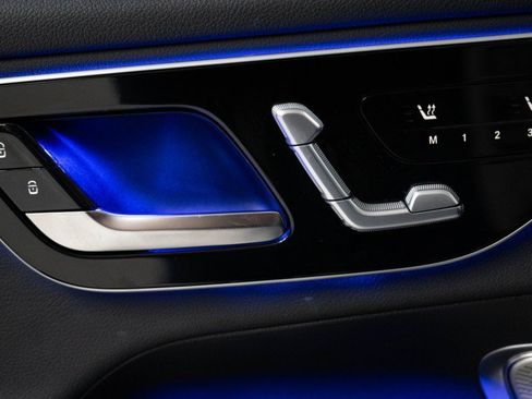 Certified 2026 Mercedes-Benz GLC 300 image 17