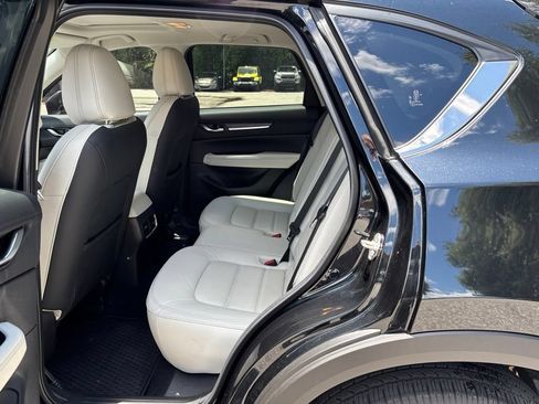 Used 2023 MAZDA CX-5 AWD 2.5 S w/ Premium Plus Pkg image 6