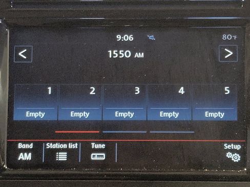 Used 2017 Volkswagen Jetta SE FWD image 25