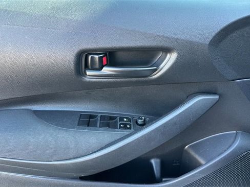 Used 2024 Toyota Corolla LE image 11