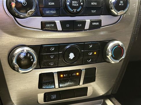 Used 2012 Ford Fusion SE image 10