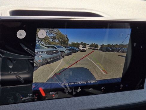 New 2026 Ford Maverick XLT FWD image 9