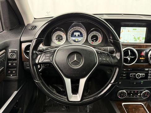 Used 2014 Mercedes-Benz GLK 350 4MATIC image 9