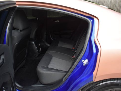 Used 2019 Dodge Charger Scat Pack RWD image 17
