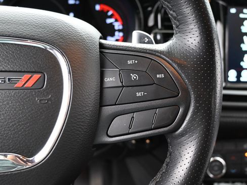 Used 2022 Dodge Durango GT w/ Blacktop Package AWD/4WD image 15