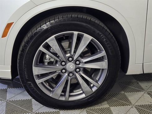 Used 2024 Cadillac XT6 Premium Luxury w/ LPO, Floor Liner Package image 5