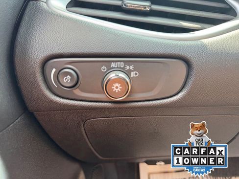 Used 2023 Chevrolet Malibu LT FWD image 29