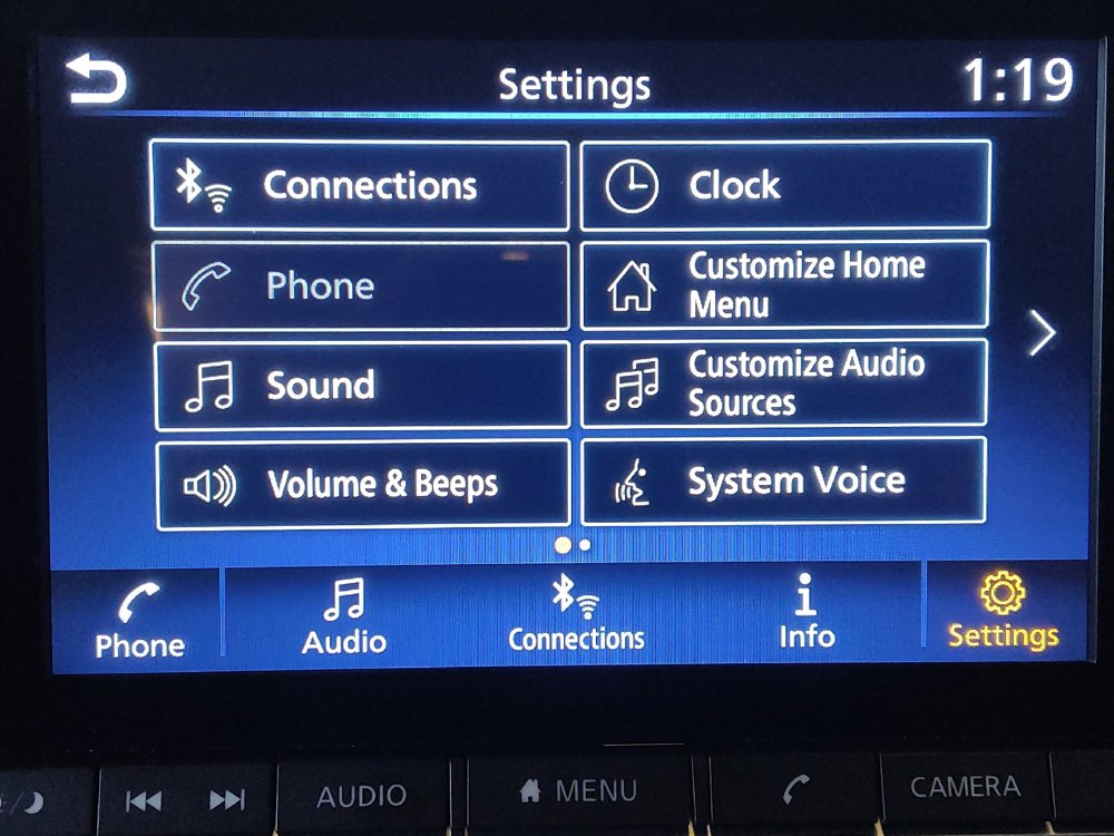 Used 2025 Nissan Sentra SV FWD image 25
