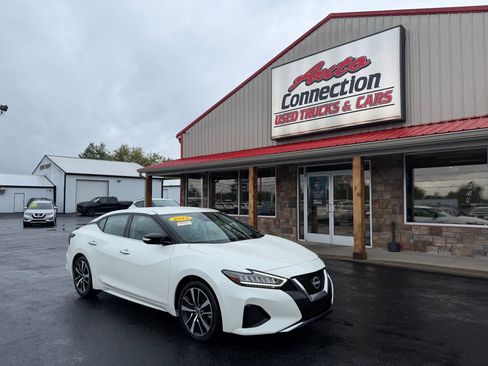 Used 2023 Nissan Maxima SV w/ Floor Mat Group image 1