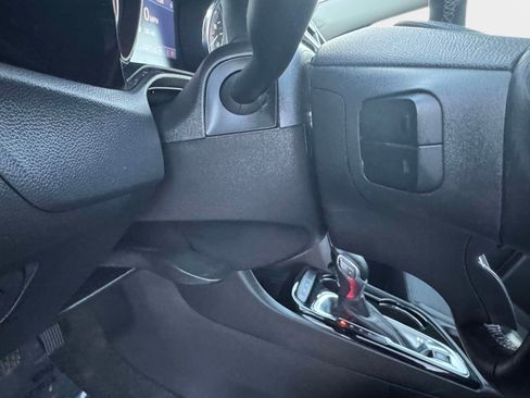 Used 2021 Buick Encore GX Preferred w/ Cold Weather Comfort Package image 21