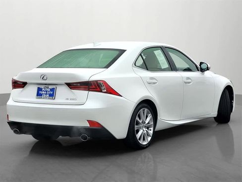 Used 2015 Lexus IS 250 image 6