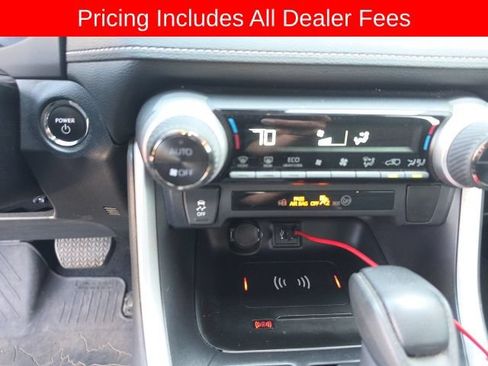Used 2024 Toyota RAV4 AWD Hybrid image 7