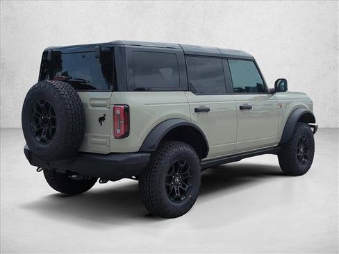 New 2026 Ford Bronco Badlands AWD/4WD image 2