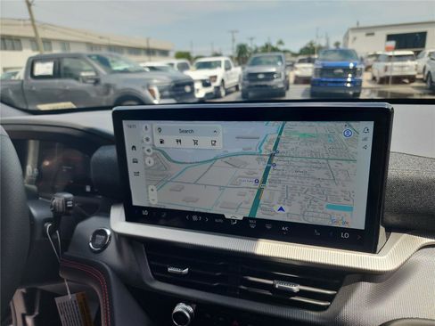 New 2025 Ford Explorer ST-Line w/ Premium Package image 29