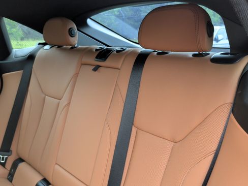 Certified 2023 BMW i4 eDrive35 RWD image 34