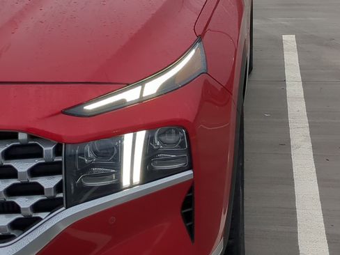 Used 2021 Hyundai Santa Fe Limited image 10