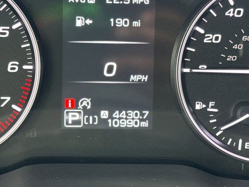 Certified 2024 Subaru Crosstrek 2.0i Premium w/ Crosstrek Mirror Package image 28