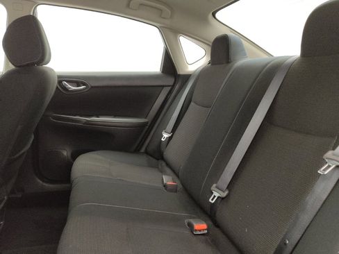 Used 2019 Nissan Sentra S FWD image 18