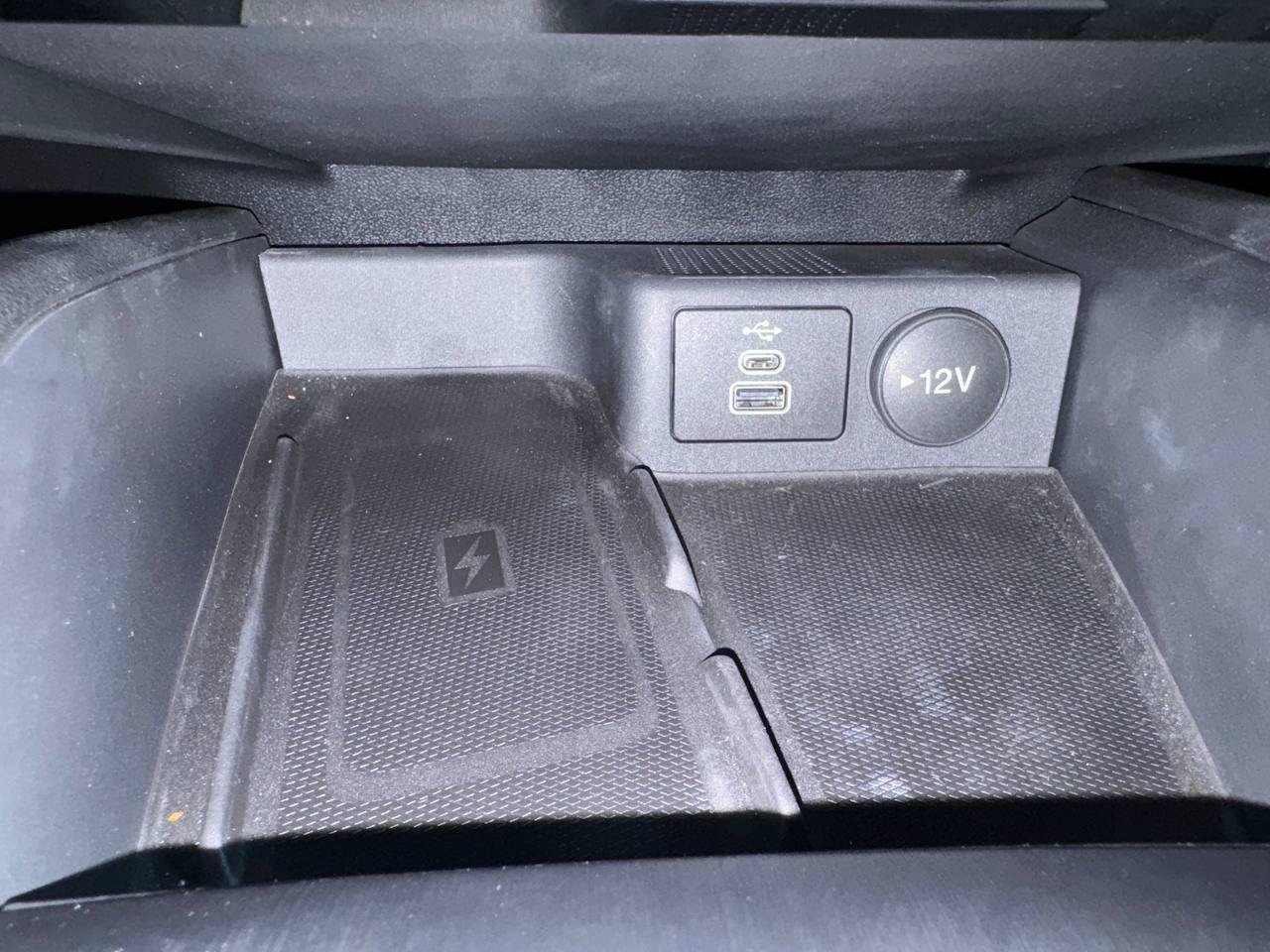 Used 2025 Ford Escape Active w/ Active Premium Tech Pack FWD image 28
