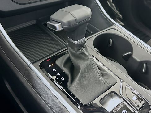 New 2026 Kia Carnival SX w/ SX Dark Edition Package image 17