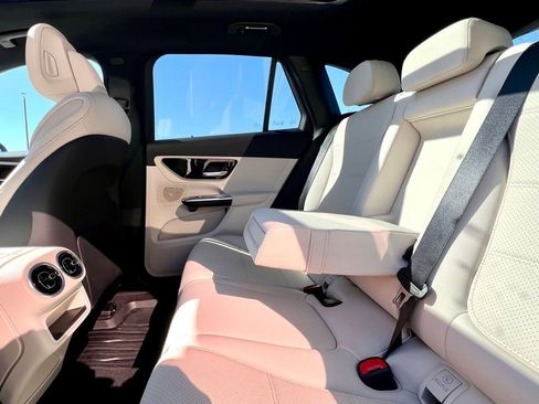 Certified 2026 Mercedes-Benz GLC 300 4MATIC image 19