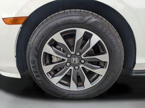 Used 2024 Honda Odyssey EX-L image 11