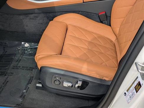 New 2026 BMW X5 sDrive40i w/ Climate Comfort Package image 4