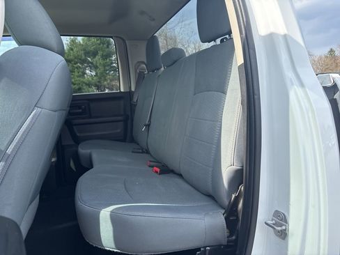 Used 2019 RAM 1500 Express w/ Express Value Package image 17