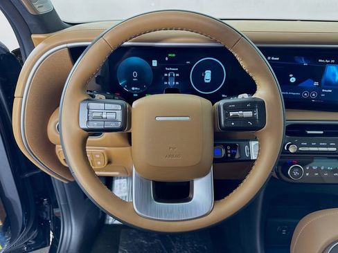 New 2026 Hyundai Palisade Calligraphy FWD image 17