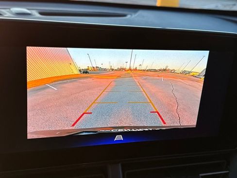 Used 2024 Chevrolet Trax LT image 24