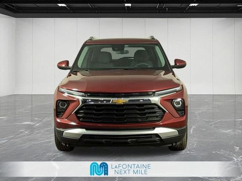 Used 2025 Chevrolet TrailBlazer LT FWD image 8