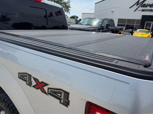 Used 2015 Ford F150 XLT w/ Equipment Group 302A Luxury AWD/4WD image 11