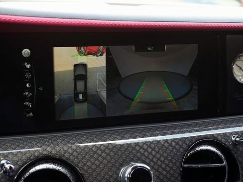 Used 2023 Rolls-Royce Ghost Black Badge image 18