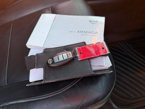 Used 2012 Nissan Armada Platinum image 29