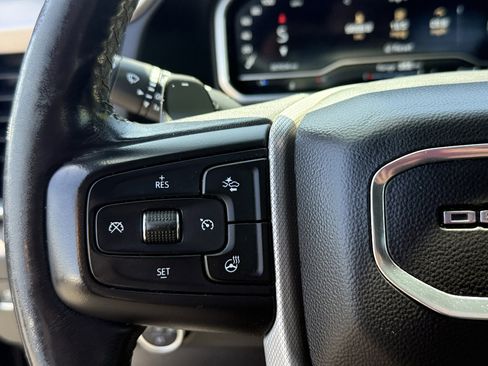 Used 2022 GMC Sierra 1500 Denali AWD/4WD image 17