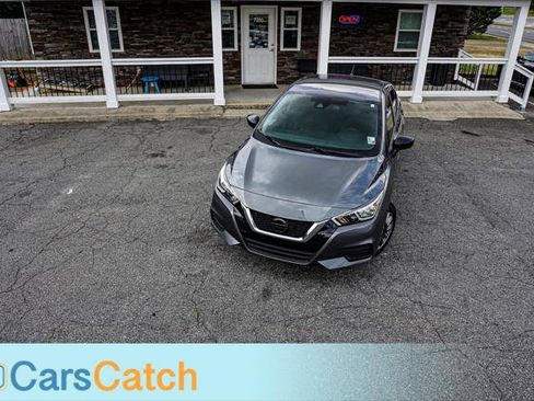 Used 2021 Nissan Versa S image 2