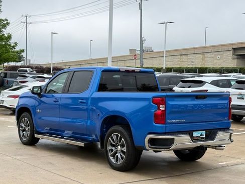 Used 2025 Chevrolet Silverado 1500 LT w/ Texas Edition Plus RWD image 4