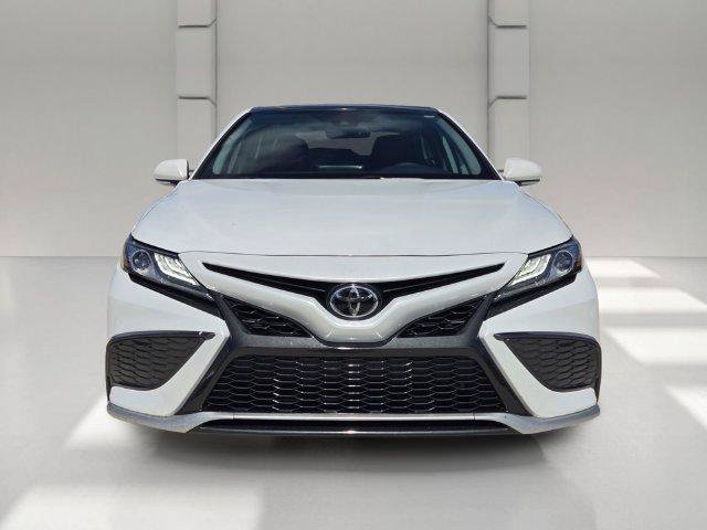 Used 2021 Toyota Camry XSE FWD image 8