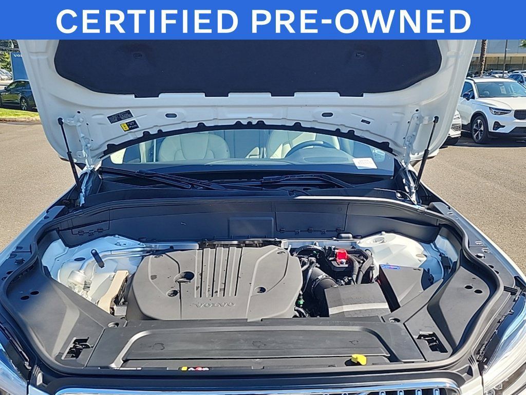 Certified 2024 Volvo XC90 B5 Plus w/ Protection Package Premier AWD/4WD image 29