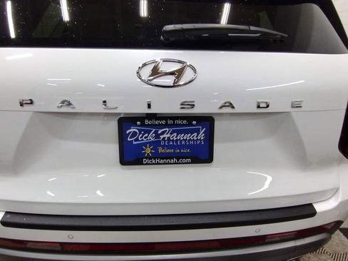 Used 2023 Hyundai Palisade Limited w/ Cargo Package image 16