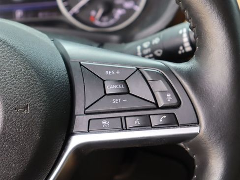 Used 2024 Nissan Sentra SV w/ SV Premium Package FWD image 14