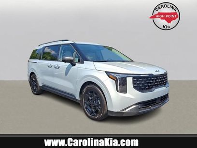 New 2026 Kia Carnival SX w/ SX Dark Edition Package