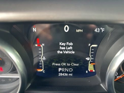 Used 2022 Jeep Wrangler Unlimited Sport image 29