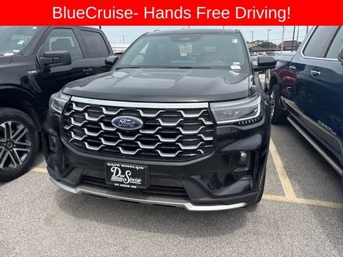 Used 2025 Ford Explorer Platinum w/ LUX Leather Package AWD/4WD image 2